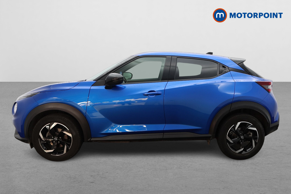 Nissan Juke N-Connecta Automatic Petrol SUV - Stock Number (1569822) - Passenger side