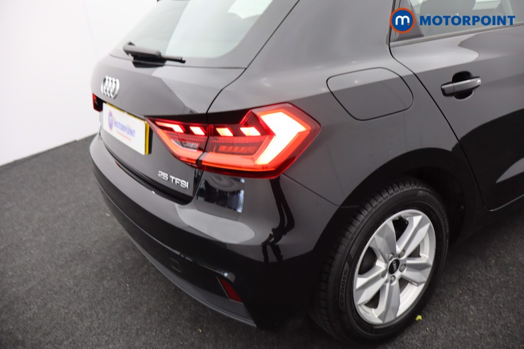 Audi A1 Technik Manual Petrol Hatchback - Stock Number (1570123) - 24th supplementary image