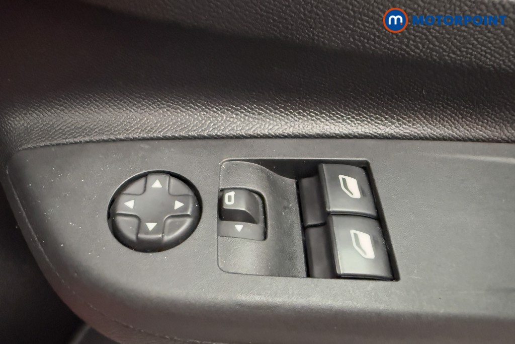 Vauxhall Corsa Se Premium Manual Petrol Hatchback - Stock Number (1570273) - 17th supplementary image
