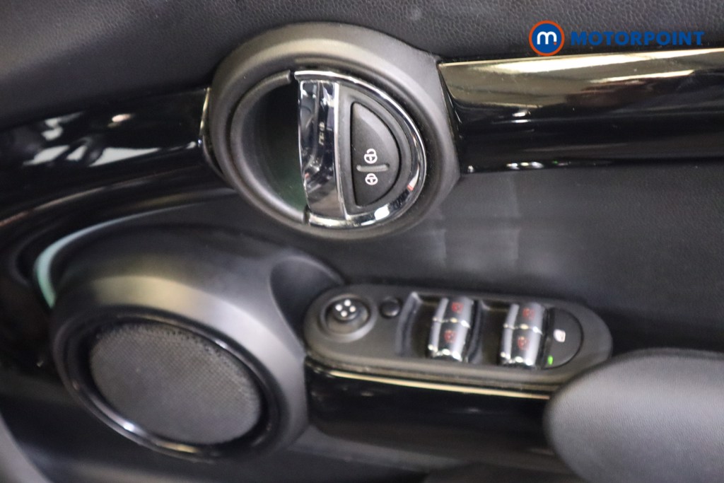 Mini Hatchback Cooper Sport Automatic Petrol Hatchback - Stock Number (1570459) - 6th supplementary image