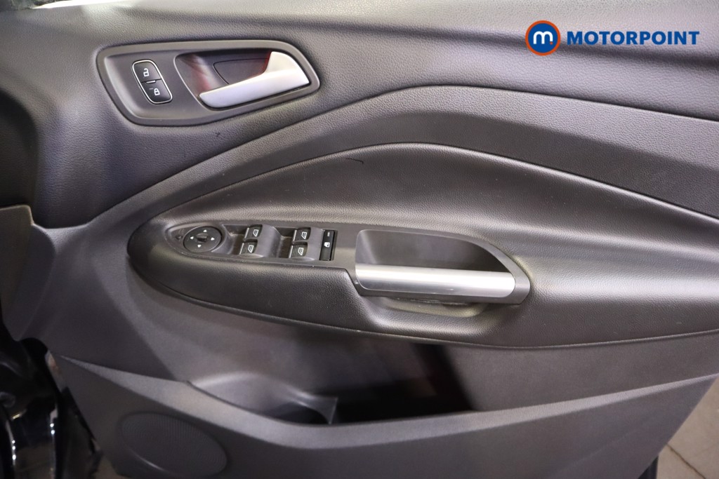 Ford Kuga Titanium Manual Petrol SUV - Stock Number (1570586) - 8th supplementary image