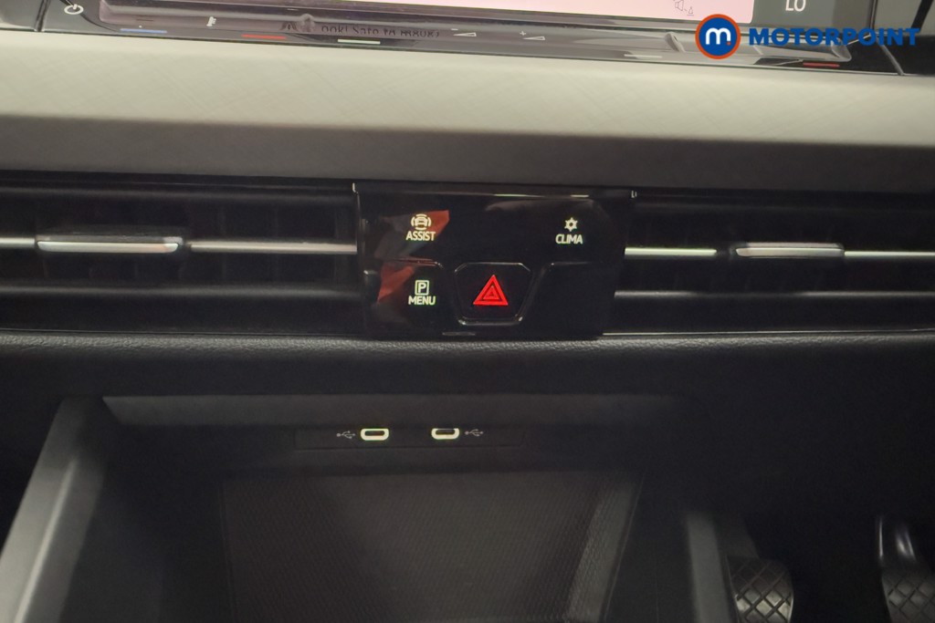 Volkswagen Golf Life Manual Petrol Hatchback - Stock Number (1570661) - 15th supplementary image