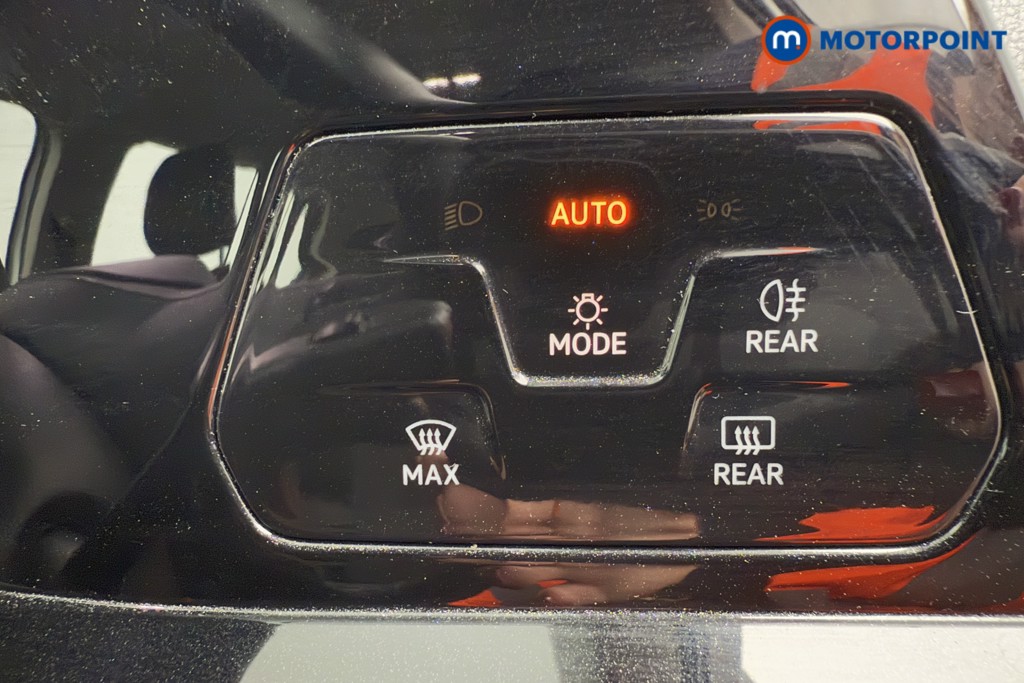 Volkswagen Golf Life Manual Petrol Hatchback - Stock Number (1570661) - 21st supplementary image