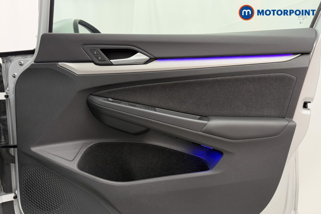 Volkswagen Golf Life Manual Petrol Hatchback - Stock Number (1570661) - 22nd supplementary image