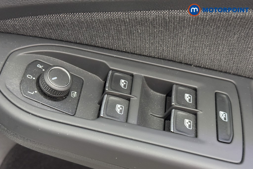 Volkswagen Golf Life Manual Petrol Hatchback - Stock Number (1570661) - 23rd supplementary image