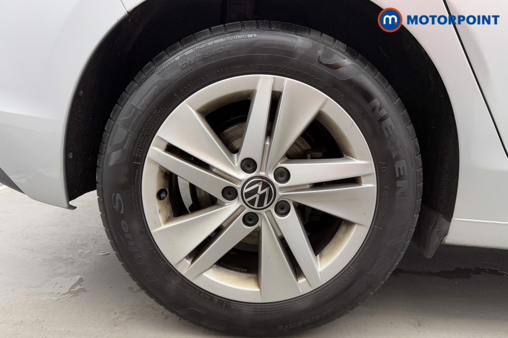 Volkswagen Golf Life Manual Petrol Hatchback - Stock Number (1570661) - 35th supplementary image