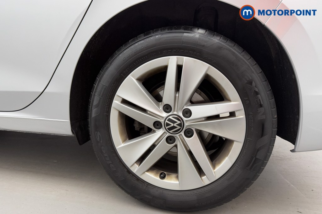 Volkswagen Golf Life Manual Petrol Hatchback - Stock Number (1570661) - 36th supplementary image