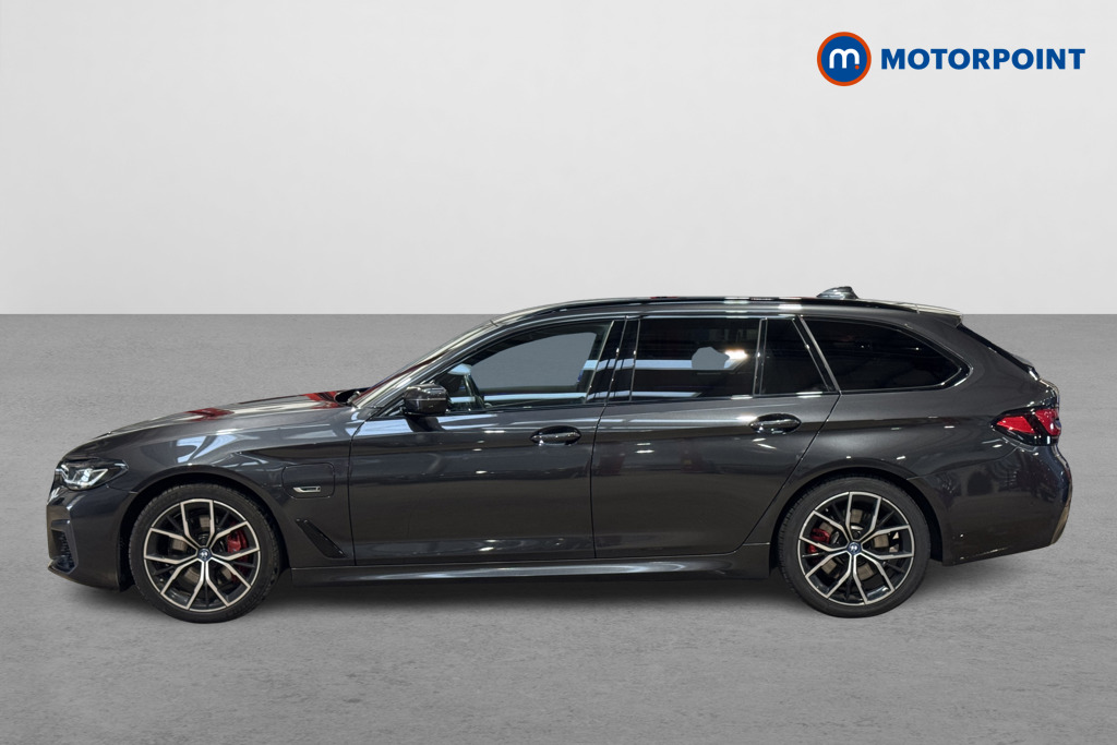 BMW 5 Series M Sport Automatic Petrol Plug-In Hybrid Estate - Stock Number (1571141) - Passenger side
