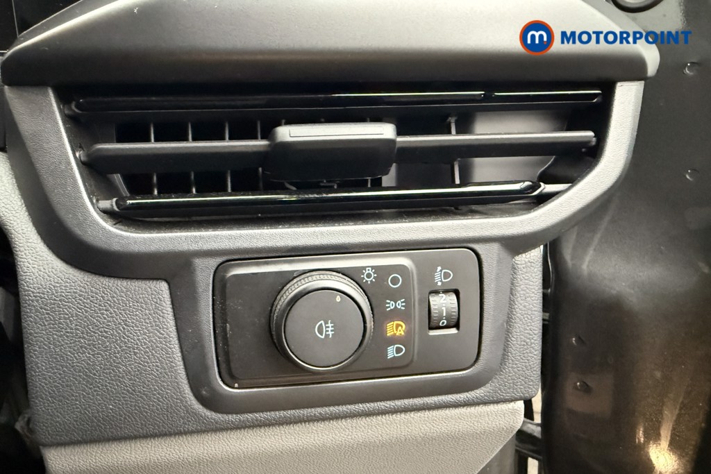 Ford Transit Custom Sport Automatic Diesel Panel Van - Stock Number (1571343) - 13th supplementary image