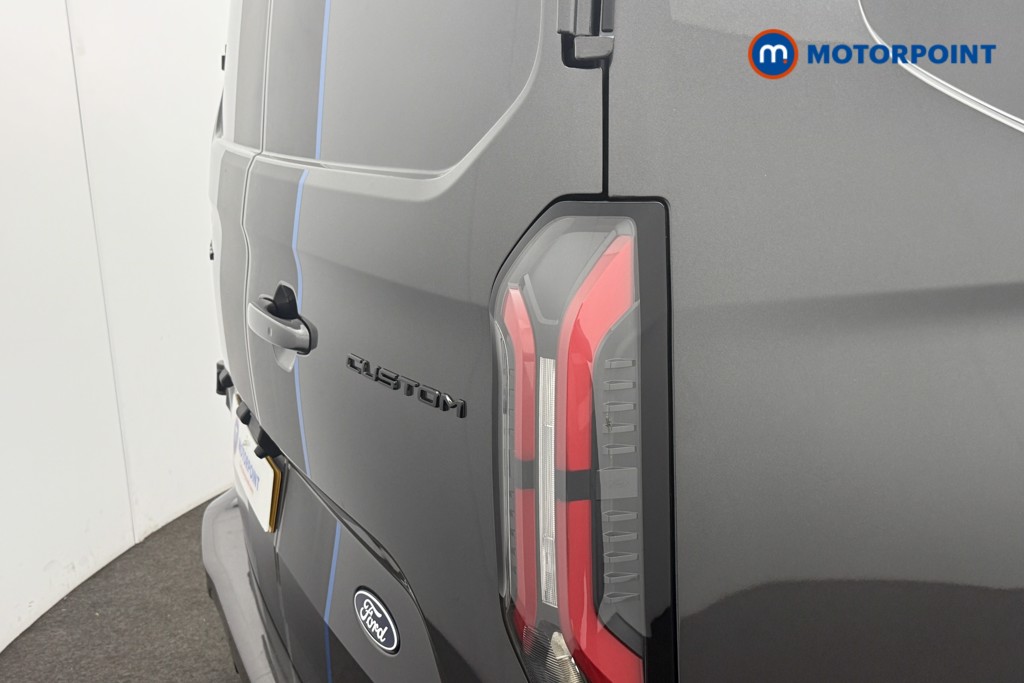 Ford Transit Custom Sport Automatic Diesel Panel Van - Stock Number (1571343) - 22nd supplementary image