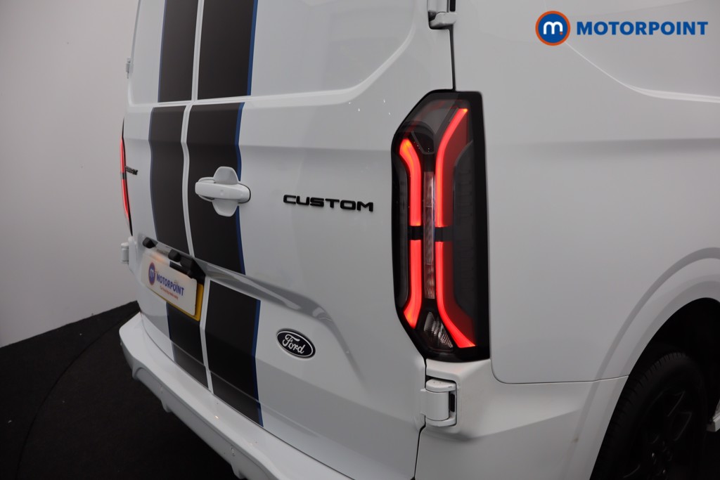 Ford Transit Custom Sport Automatic Diesel Panel Van - Stock Number (1571352) - 20th supplementary image