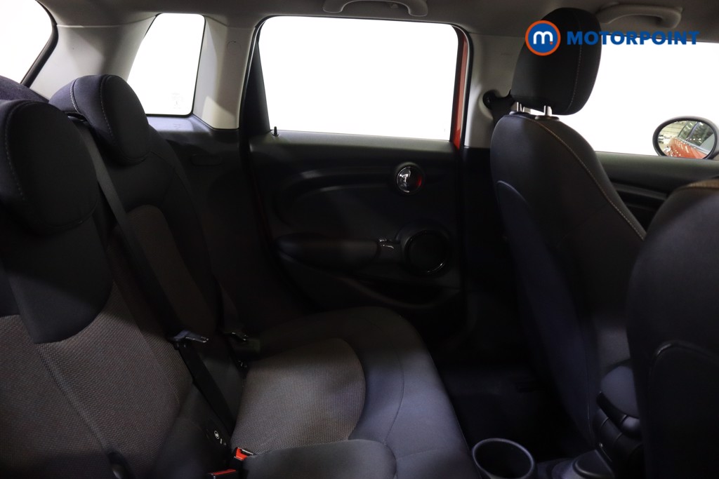 Mini Hatchback Cooper Classic Manual Petrol Hatchback - Stock Number (1571619) - 15th supplementary image