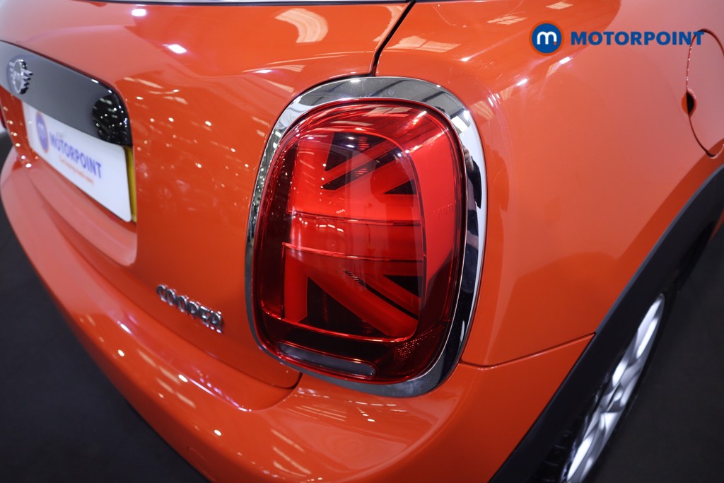 Mini Hatchback Cooper Classic Manual Petrol Hatchback - Stock Number (1571619) - 24th supplementary image