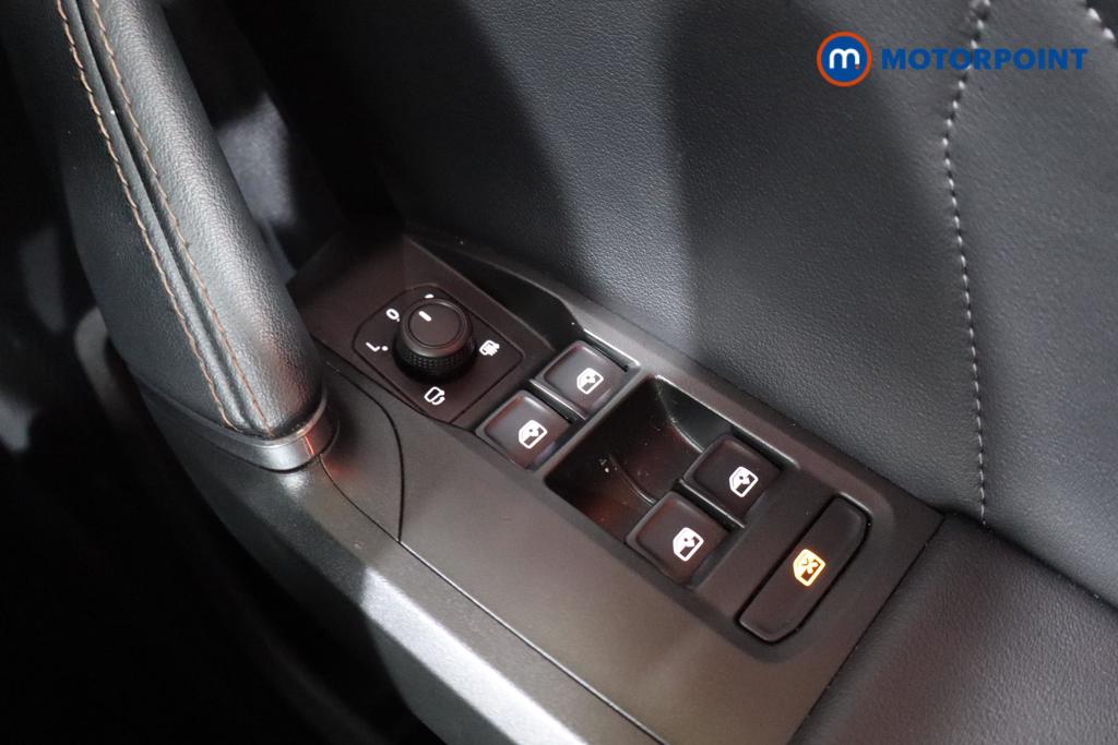 Cupra Formentor V1 Automatic Petrol Plug-In Hybrid SUV - Stock Number (1571759) - 9th supplementary image