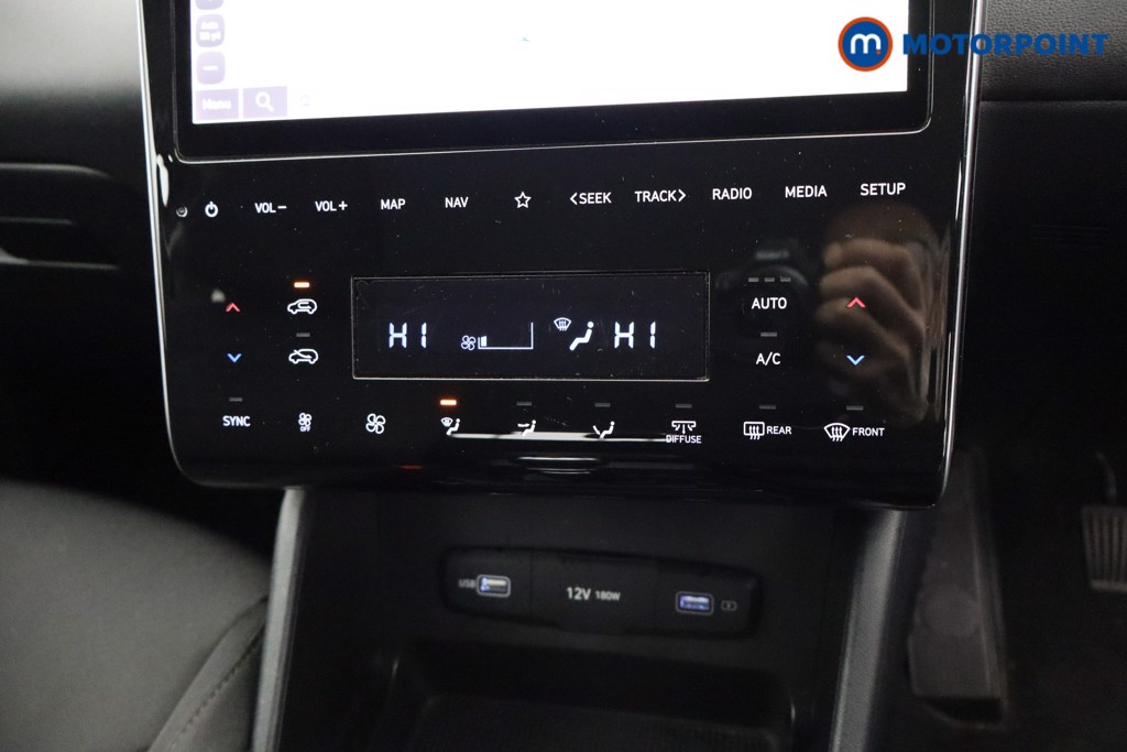 Hyundai Tucson Se Connect Manual Petrol SUV - Stock Number (1572110) - 10th supplementary image