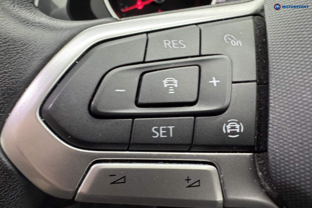 Volkswagen Tiguan Life Manual Petrol SUV - Stock Number (1572558) - 19th supplementary image