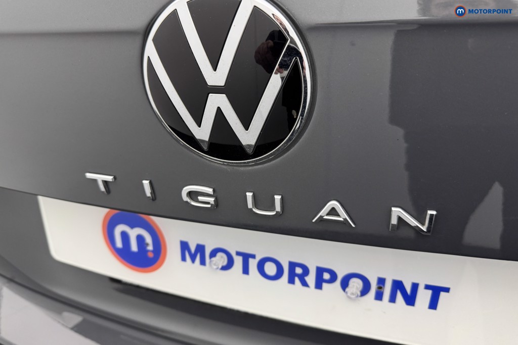 Volkswagen Tiguan Life Manual Petrol SUV - Stock Number (1572558) - 32nd supplementary image