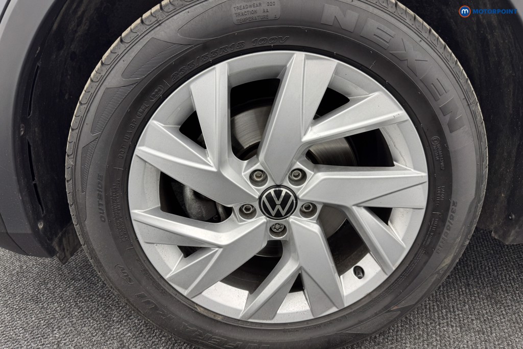 Volkswagen Tiguan Life Manual Petrol SUV - Stock Number (1572558) - 35th supplementary image