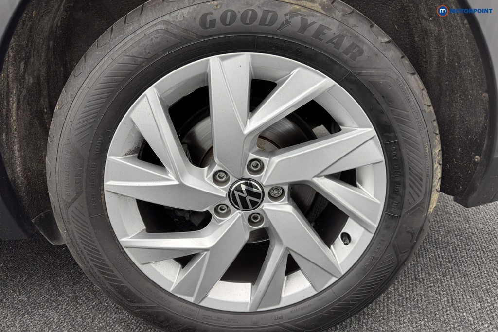 Volkswagen Tiguan Life Manual Petrol SUV - Stock Number (1572558) - 36th supplementary image
