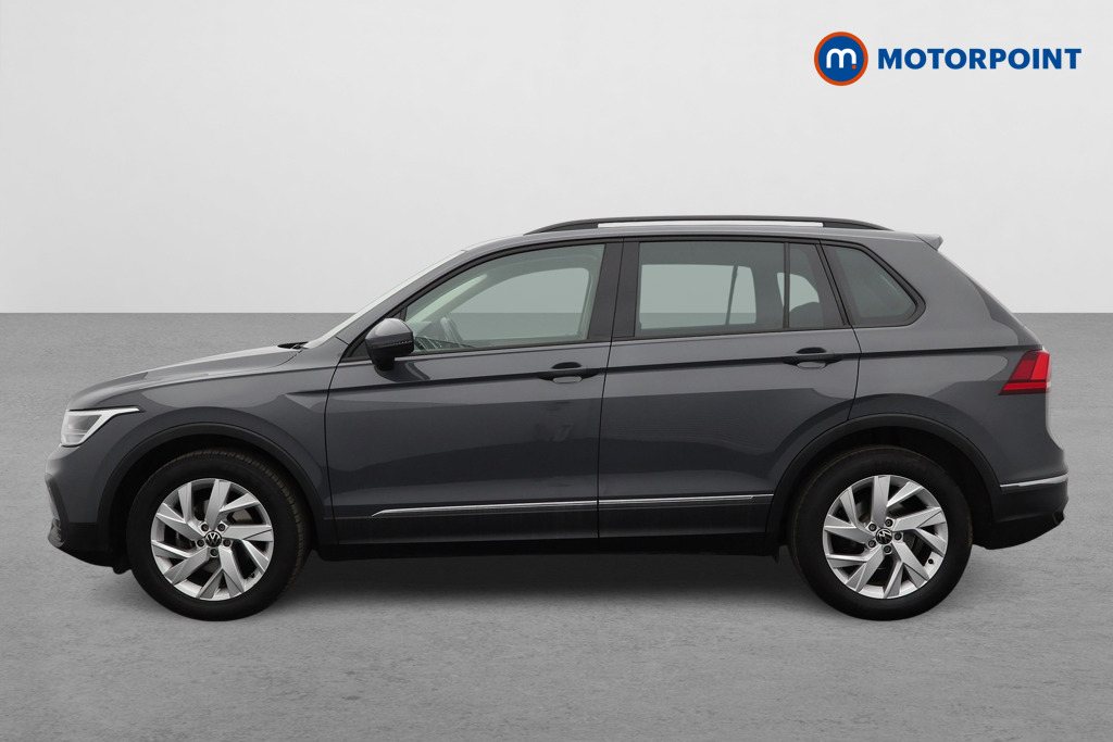Volkswagen Tiguan Life Manual Petrol SUV - Stock Number (1572558) - Passenger side