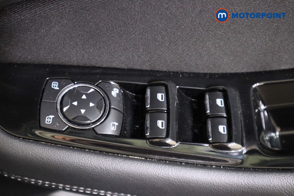 Ford S-Max Titanium Automatic Diesel People Carrier - Stock Number (1572567) - 9th supplementary image