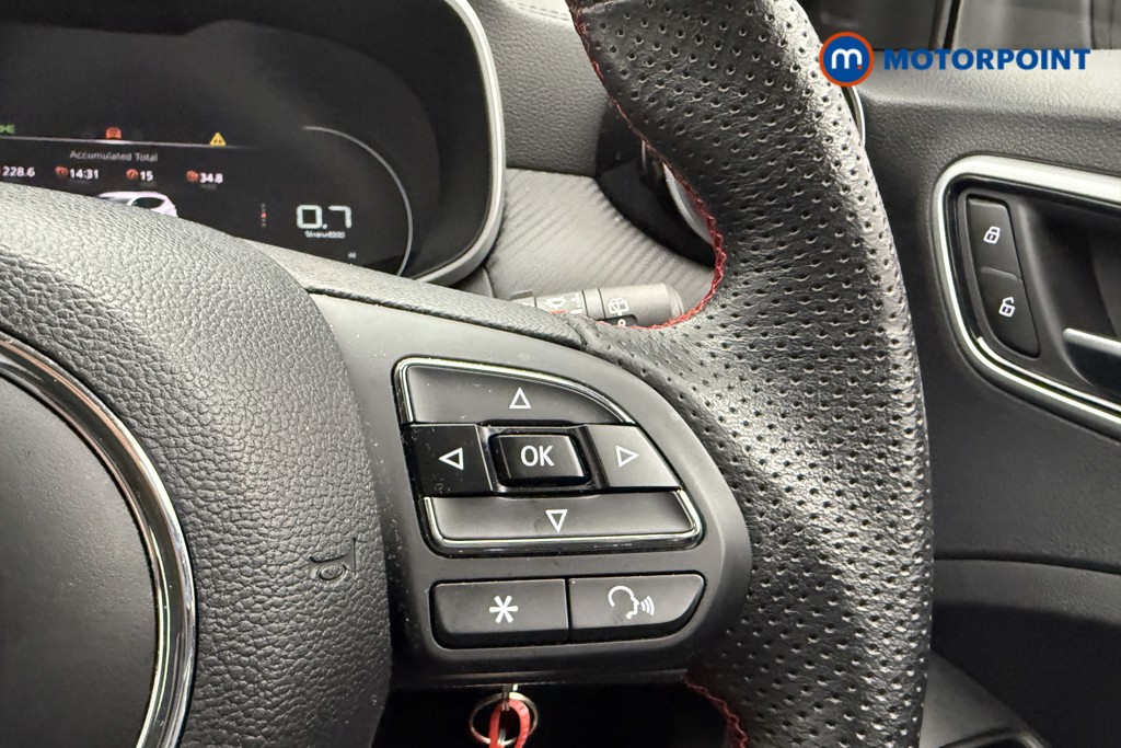 Mg Motor Uk ZS Exclusive Manual Petrol SUV - Stock Number (1572613) - 12th supplementary image