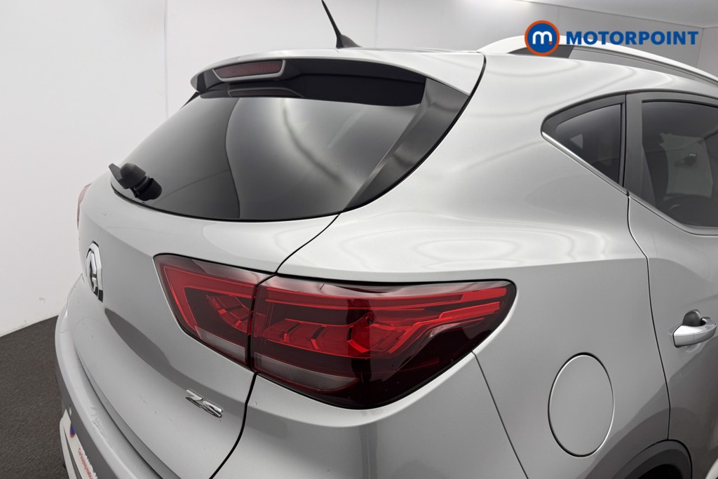 Mg Motor Uk ZS Exclusive Manual Petrol SUV - Stock Number (1572613) - 22nd supplementary image