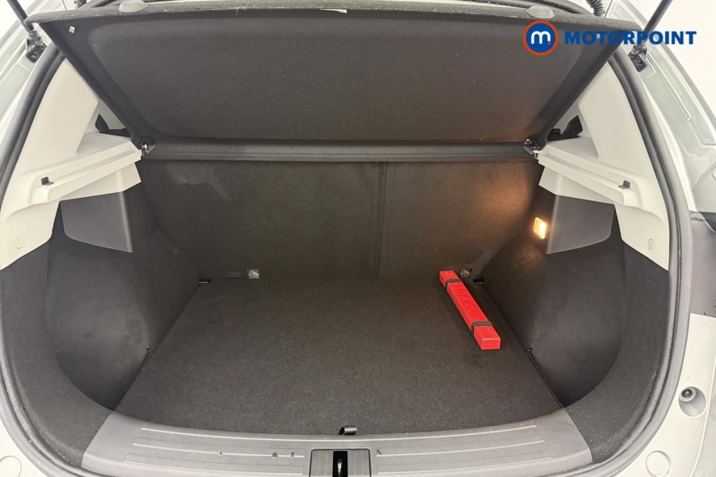 Mg Motor Uk ZS Exclusive Manual Petrol SUV - Stock Number (1572613) - 27th supplementary image
