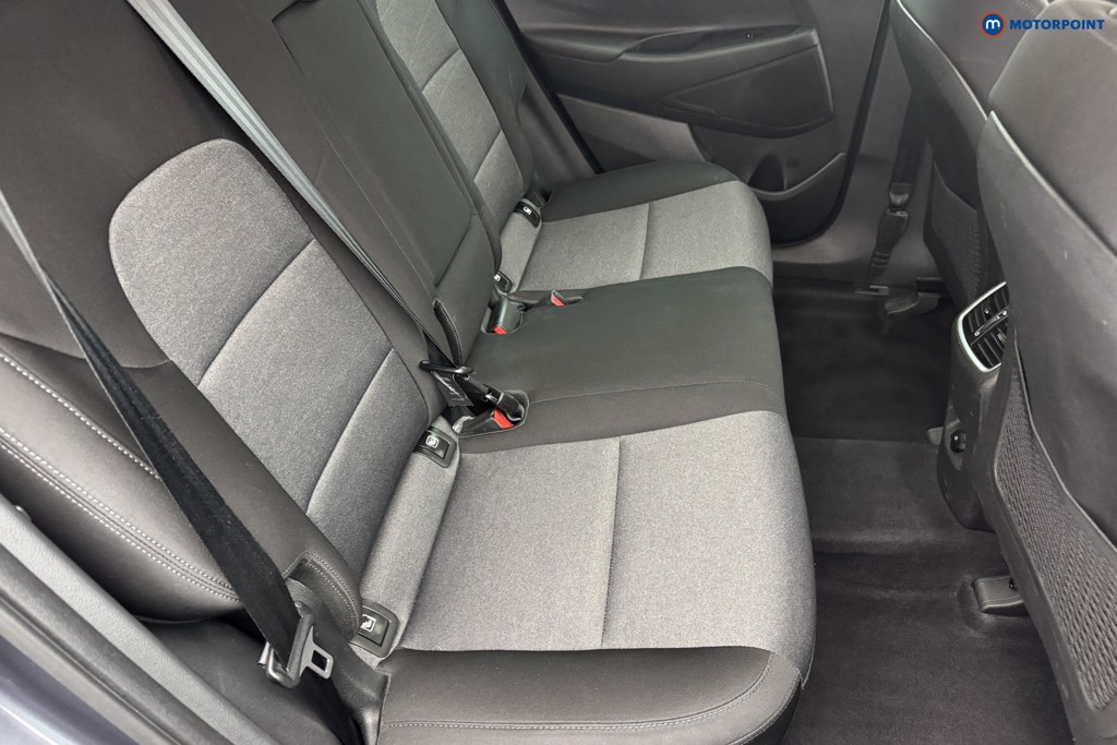 Hyundai Tucson Se Nav Manual Petrol SUV - Stock Number (1572966) - 4th supplementary image