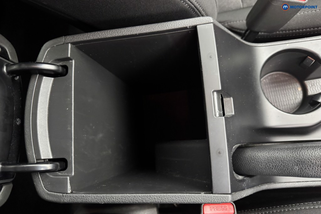 Hyundai Tucson Se Nav Manual Petrol SUV - Stock Number (1572966) - 13th supplementary image