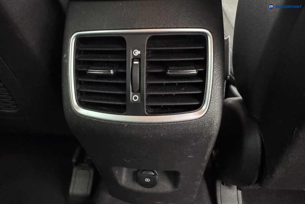 Hyundai Tucson Se Nav Manual Petrol SUV - Stock Number (1572966) - 27th supplementary image