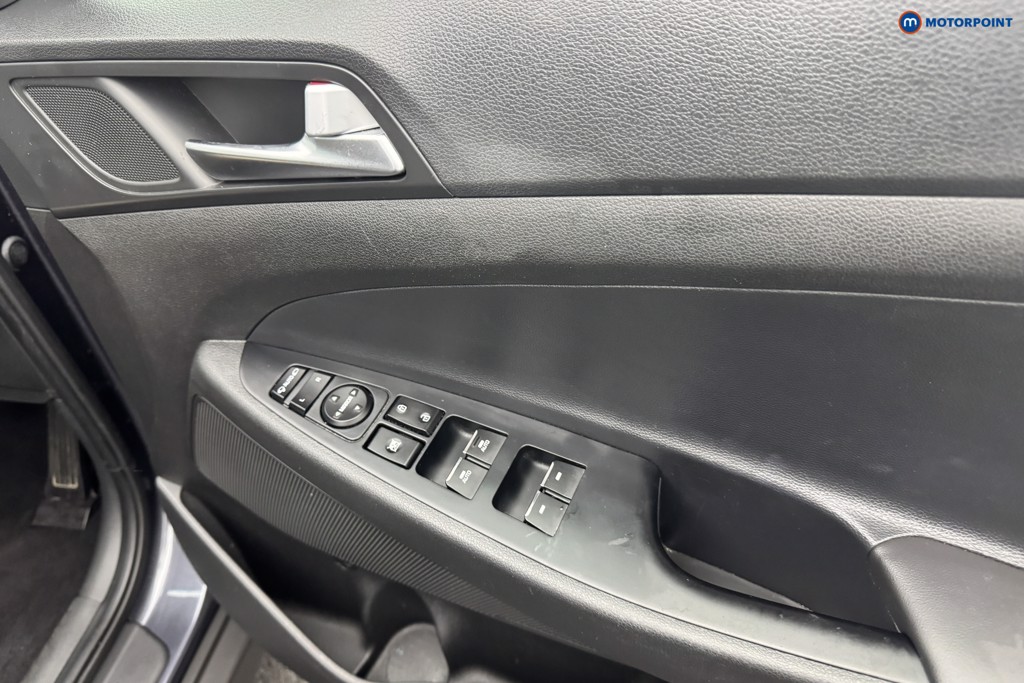 Hyundai Tucson Se Nav Manual Petrol SUV - Stock Number (1572966) - 28th supplementary image
