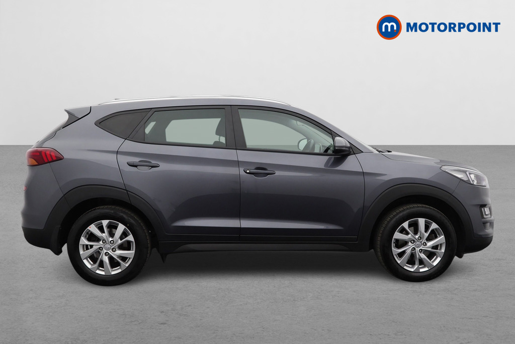 Hyundai Tucson Se Nav Manual Petrol SUV - Stock Number (1572966) - Drivers side