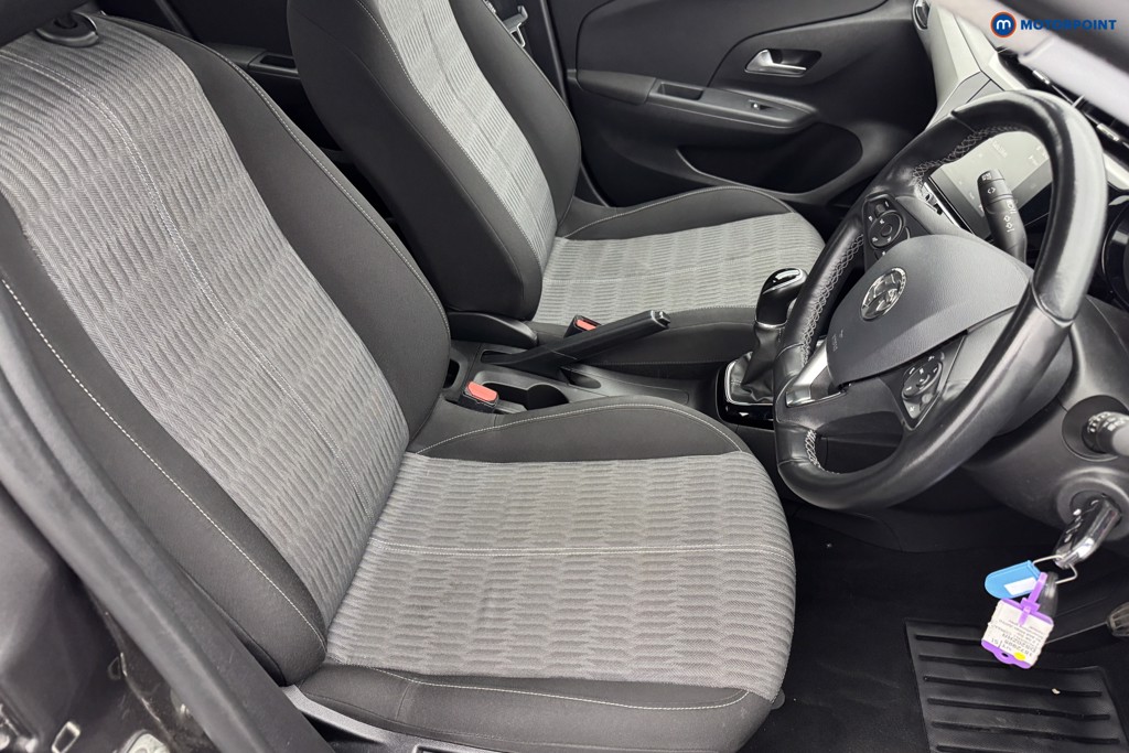 Vauxhall Corsa SE Manual Petrol Hatchback - Stock Number (1572995) - 5th supplementary image