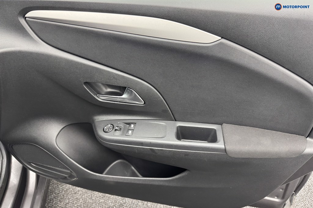 Vauxhall Corsa SE Manual Petrol Hatchback - Stock Number (1572995) - 20th supplementary image