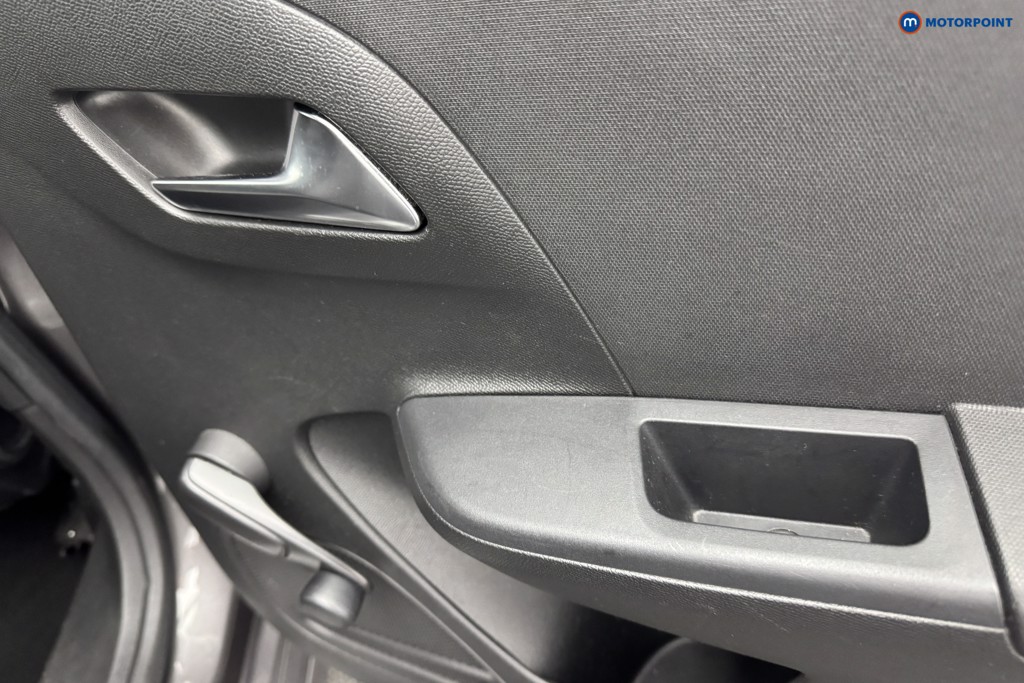 Vauxhall Corsa SE Manual Petrol Hatchback - Stock Number (1572995) - 23rd supplementary image