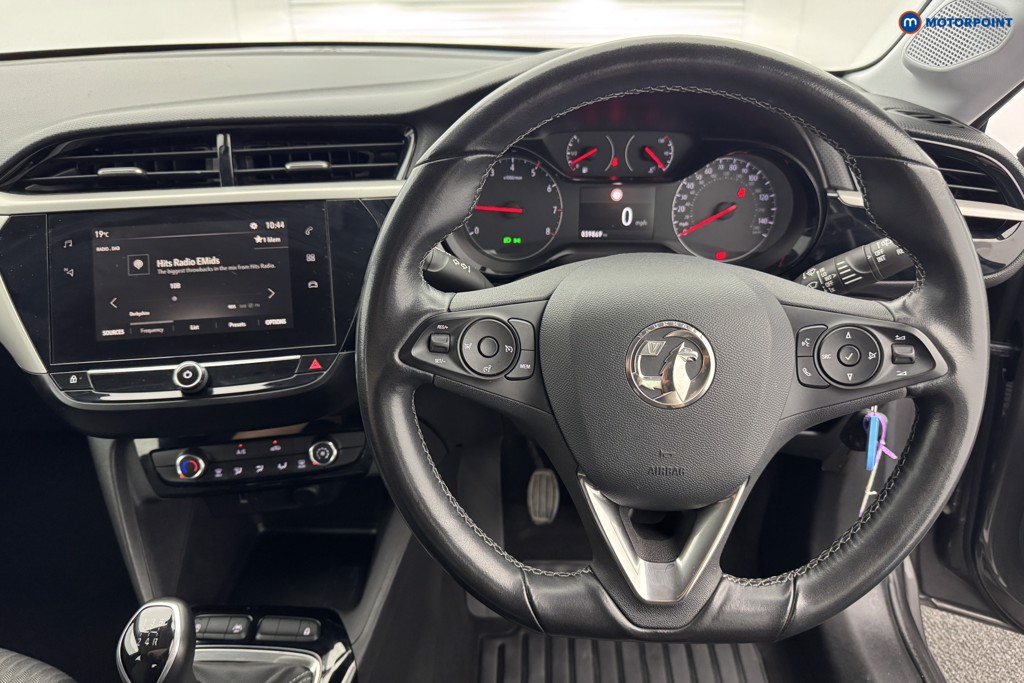Vauxhall Corsa SE Manual Petrol Hatchback - Stock Number (1572995) - 1st supplementary image