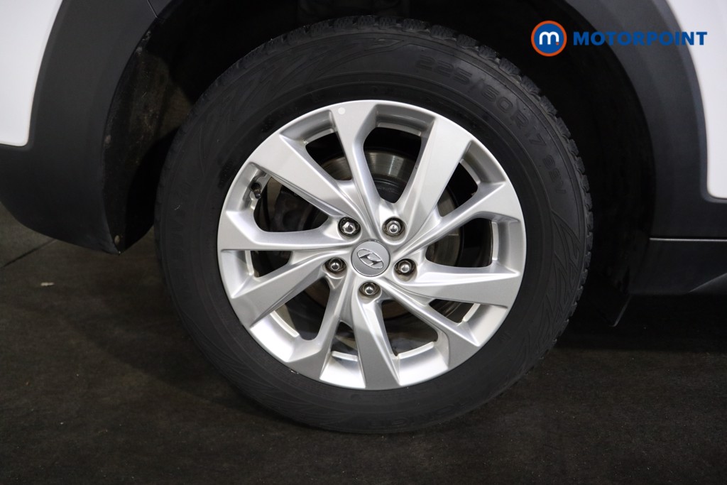 Hyundai Tucson Se Nav Manual Petrol SUV - Stock Number (1573006) - 13th supplementary image