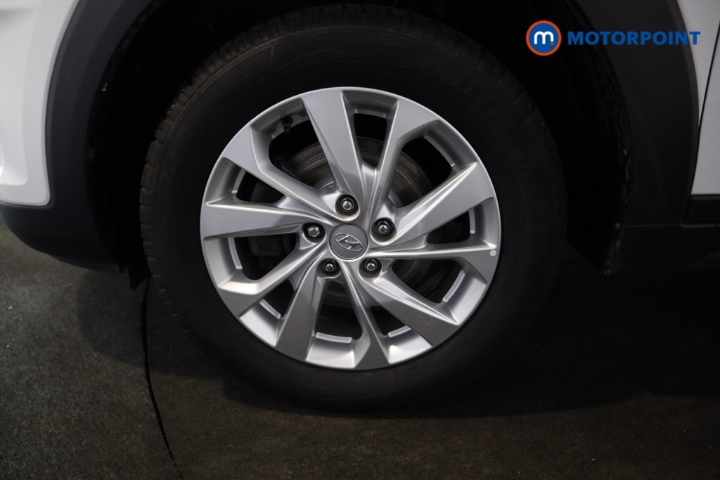 Hyundai Tucson Se Nav Manual Petrol SUV - Stock Number (1573006) - 15th supplementary image
