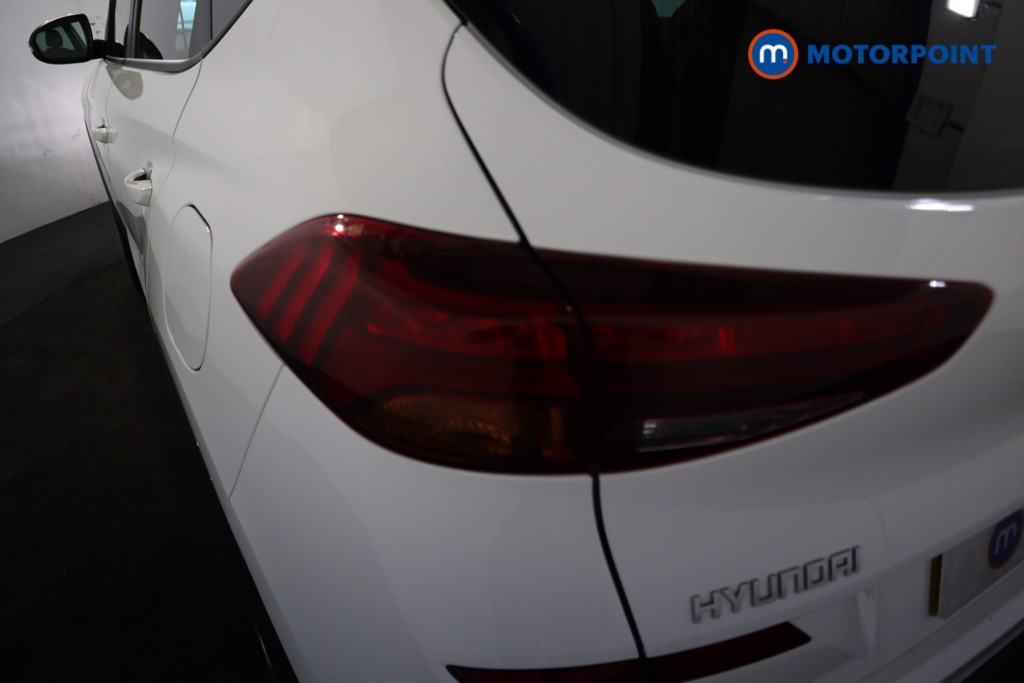 Hyundai Tucson Se Nav Manual Petrol SUV - Stock Number (1573006) - 18th supplementary image
