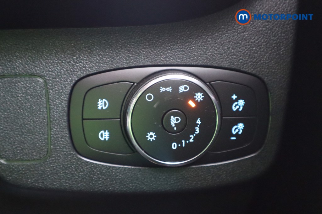 Ford Puma St-Line Manual Petrol-Electric Hybrid SUV - Stock Number (1573646) - 9th supplementary image