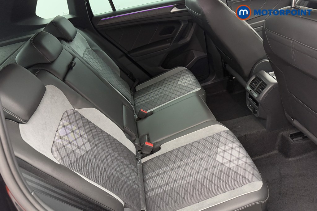 Volkswagen Tiguan R-Line Automatic Petrol Plug-In Hybrid SUV - Stock Number (1573722) - 27th supplementary image