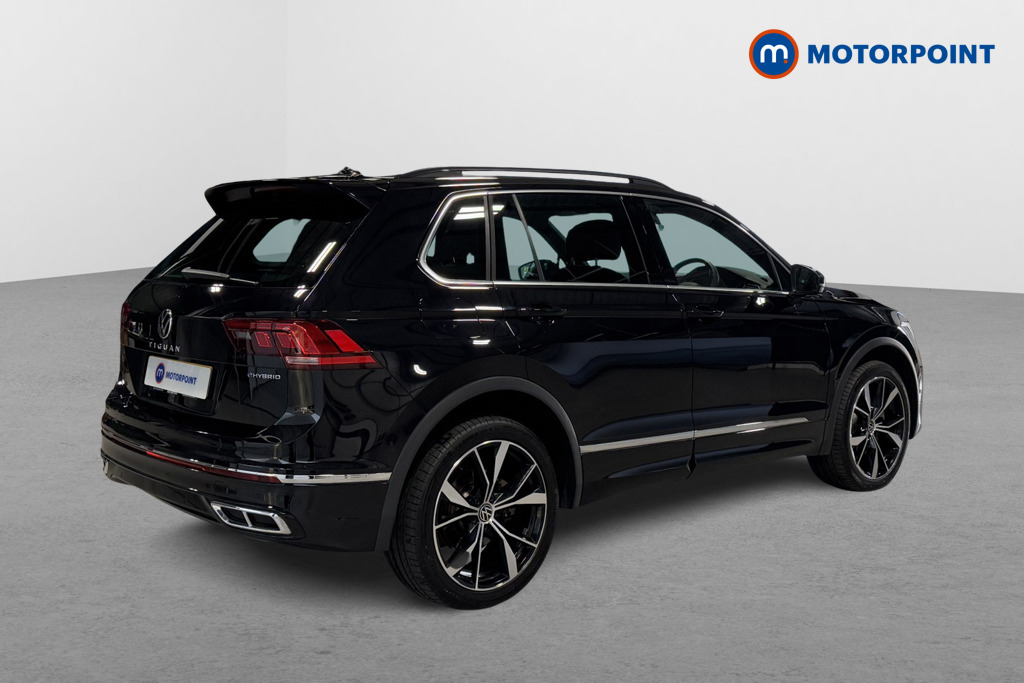 Volkswagen Tiguan R-Line Automatic Petrol Plug-In Hybrid SUV - Stock Number (1573722) - Drivers side rear corner