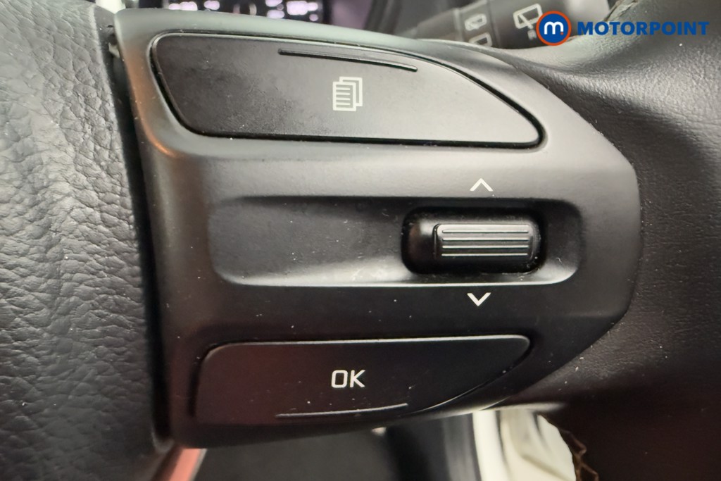 KIA Picanto 2 Manual Petrol Hatchback - Stock Number (1573731) - 5th supplementary image