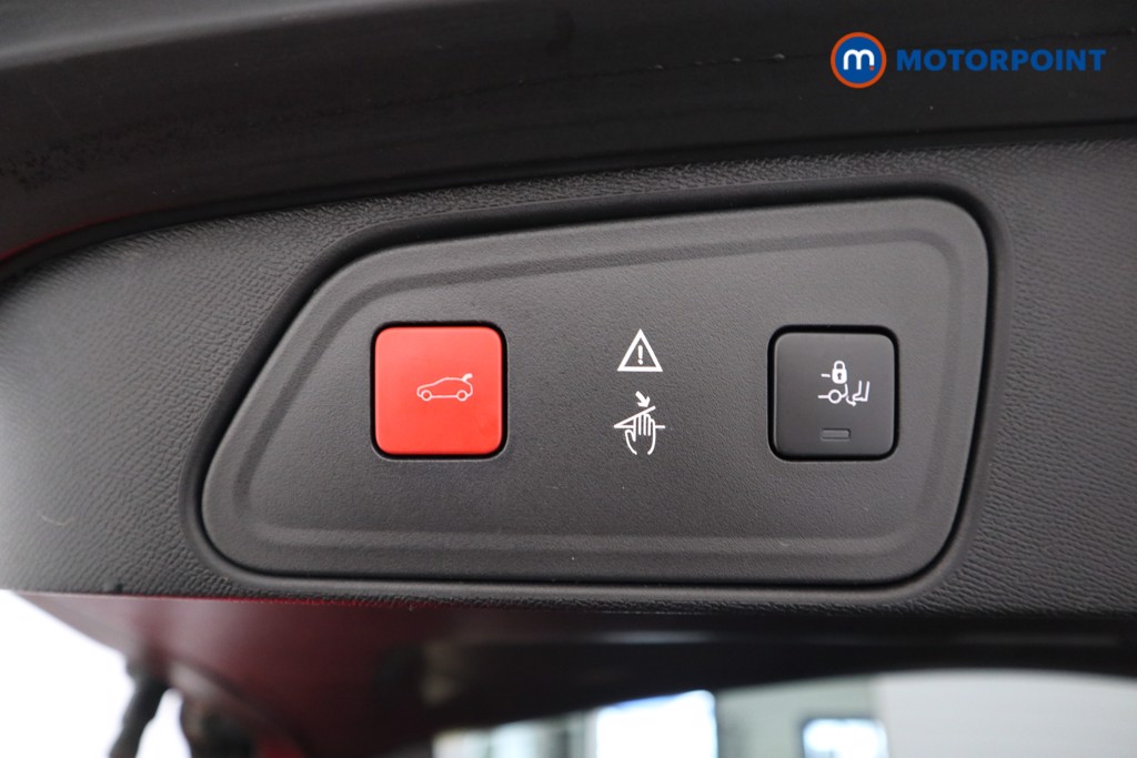 Peugeot 3008 Gt Line Premium Automatic Petrol SUV - Stock Number (1573784) - 13th supplementary image
