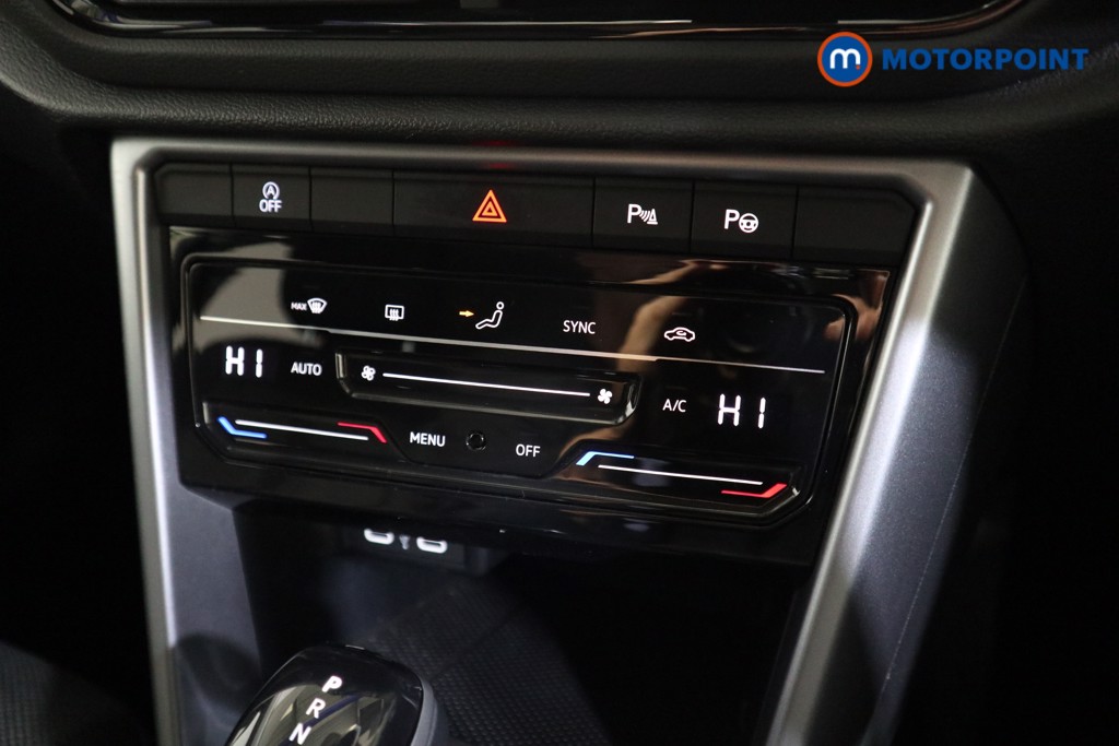 Volkswagen T-Roc Life Automatic Petrol SUV - Stock Number (1573998) - 7th supplementary image