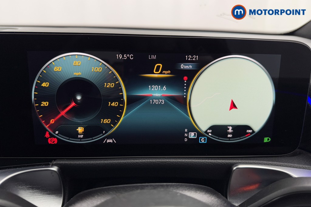 Mercedes-Benz GLB Amg Line Automatic Petrol SUV - Stock Number (1574011) - 7th supplementary image