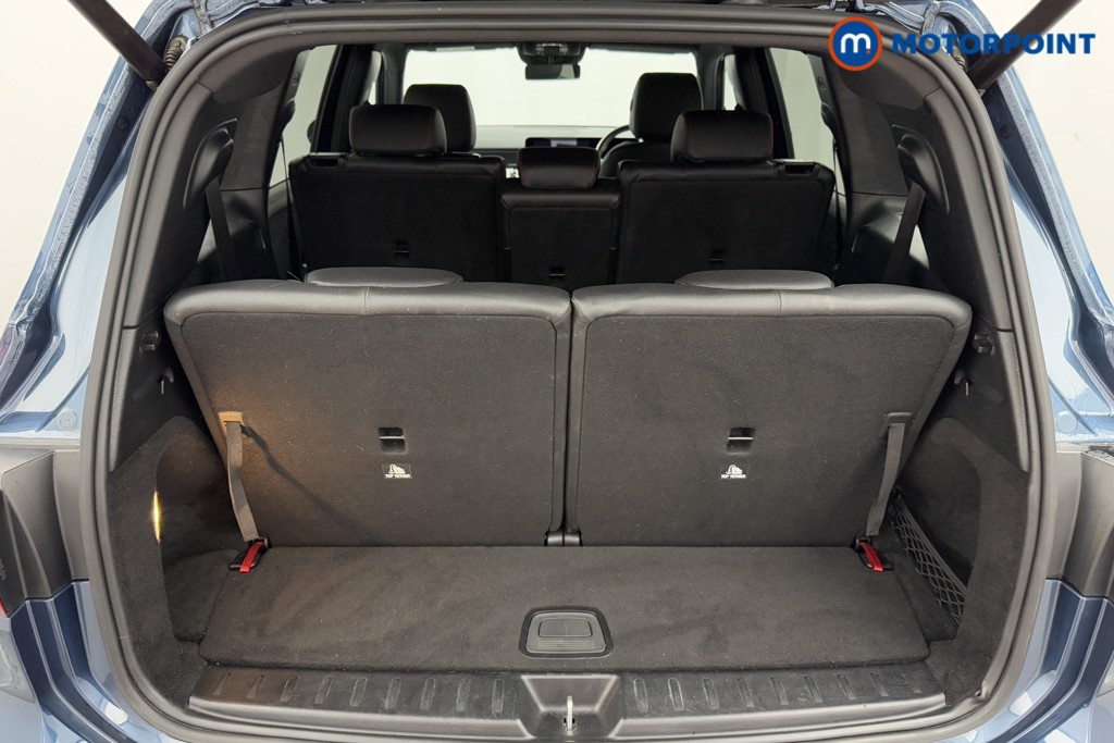 Mercedes-Benz GLB Amg Line Automatic Petrol SUV - Stock Number (1574011) - 32nd supplementary image