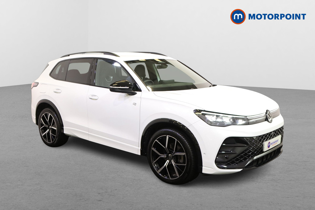 Volkswagen Tiguan R-Line Launch Edition Automatic Petrol SUV - Stock Number (1574108) - Drivers side front corner