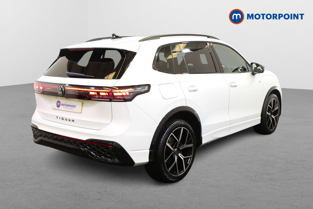 Volkswagen Tiguan R-Line Launch Edition Automatic Petrol SUV - Stock Number (1574108) - Drivers side rear corner